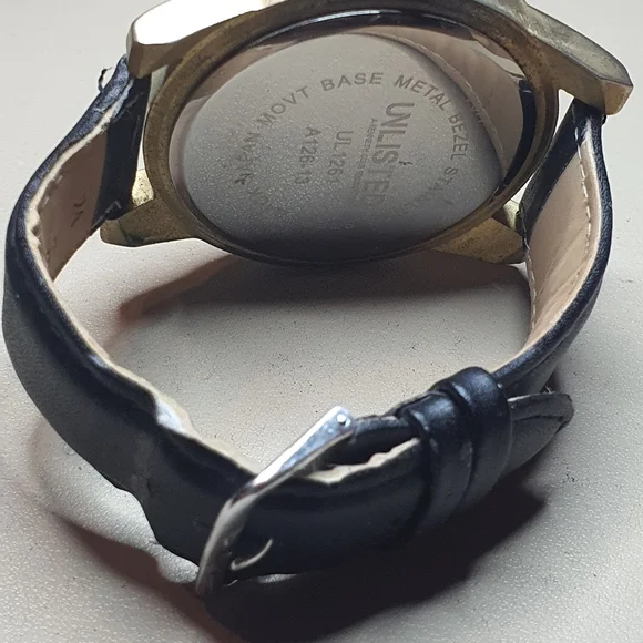 Unlisted By Kenneth Cole UL1261 Goldtone/Black Leather Men's Watch - Picture 3 of 4